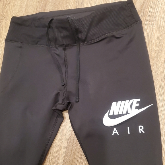 NIKE Joggers - Picture 3 of 11